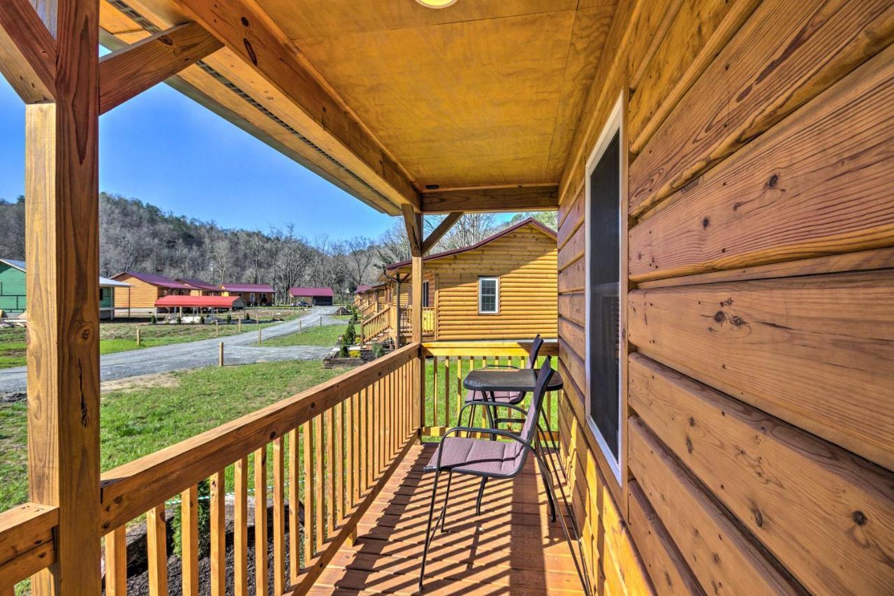 Cozy Smoky Mountain Cabin By Tuckasegee River! 布赖森城 外观 照片